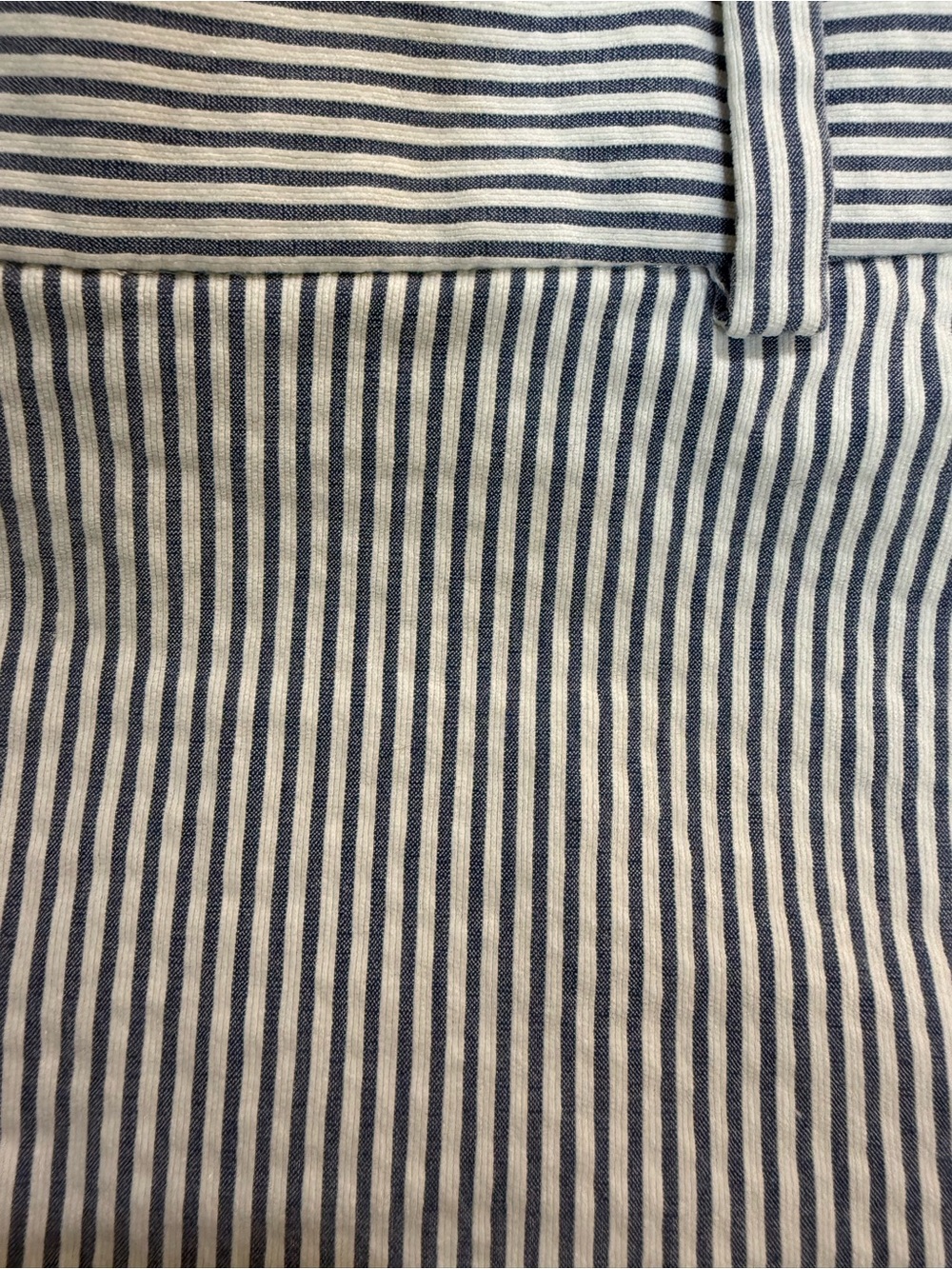 J.Crew Scalloped Hem Seersucker Shorts Womens Size 4 Blue White Stripe Preppy - Picture 3 of 11